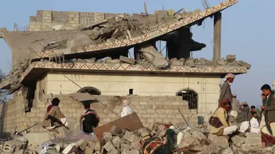 من آثار الضربات الأمريكية على اليمن