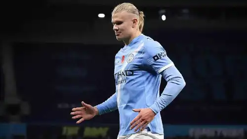 إيرلينغ هالاند نجم مانشستر سيتي