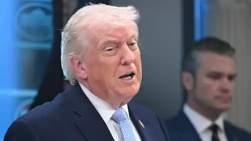 الرئيس الأمريكي دونالد ترامب