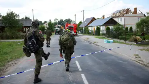 أضرار في منزل ببولندا بعد سقوط شظايا مسيّرة 