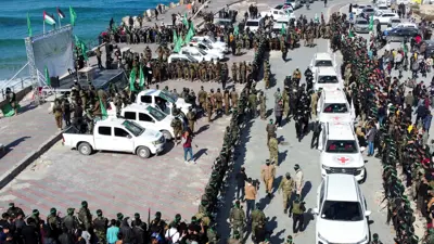 من تسليم حماس لرهائن الدفعة الرابعة