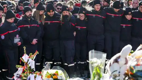 مراسم تأبينية لضحايا الحريق