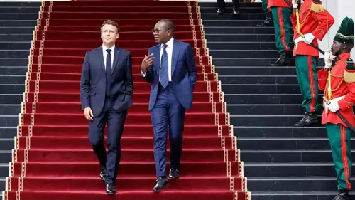 الرئيسان إيمانويل ماكرون وباتريس تالون