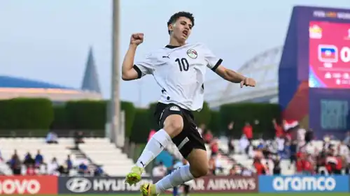 بلال عطية بقميص منتخب مصر للناشئين