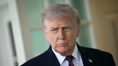 الرئيس الأمريكي دونالد ترامب