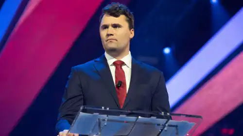 تشارلي كيرك