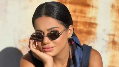 الفنانة رحمة رياض