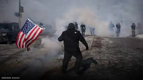 "مينيسوتا تشتعل".. اعتقالات عنيفة ومواجهات صادمة للهجرة الأمريكية