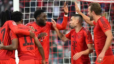 ألفونسو ديفيز 