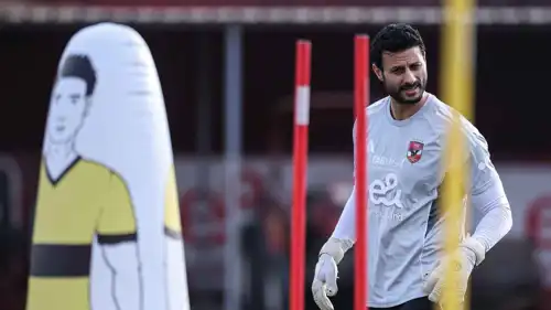 محمد الشناوي حارس الأهلي المصري