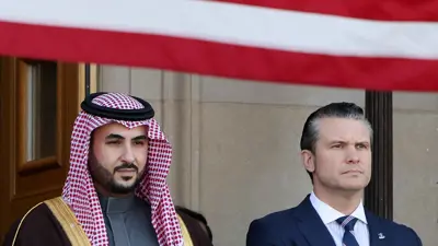 الأمير خالد بن سلمان وهيغسيث