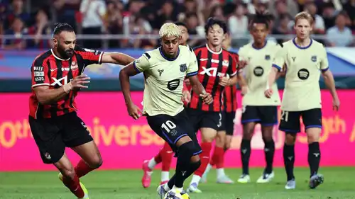 لامين يامال نجم برشلونة