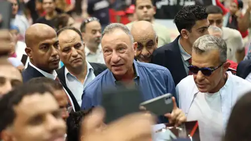 محمود الخطيب رئيس النادي الأهلي المصري