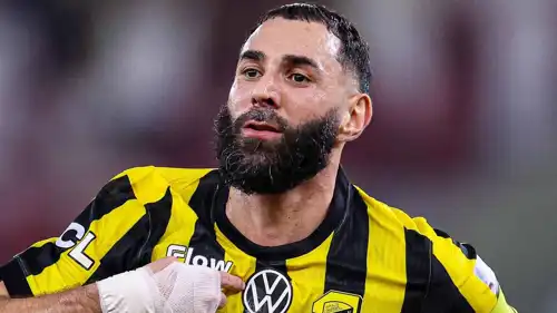 كريم بنزيما بطل مواجهة الاتحاد والشباب