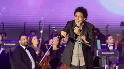 الفنان المصري محمد منير