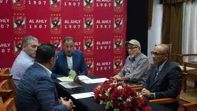 محمود الخطيب رئيس الأهلي المصري