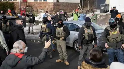 إدارة الهجرة والجمارك الأمريكية في مينيابوليس