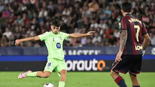 بيدري تألق في مباراة برشلونة وليفانتي