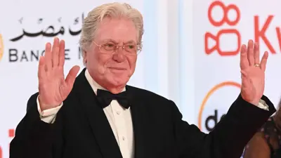 الفنان المصري حسين فهمي