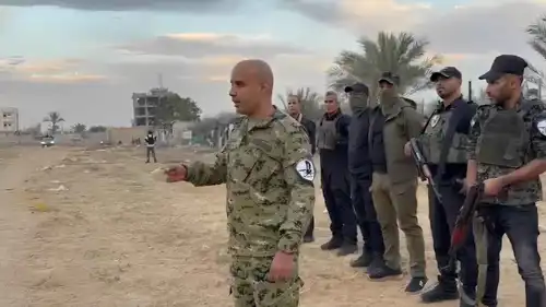 غسان الدهيني