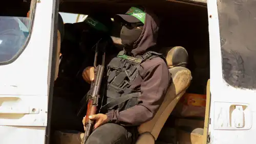 عنصر من حماس في غزة