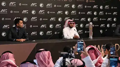 سالم الدوسري نجم الهلال السعودي 