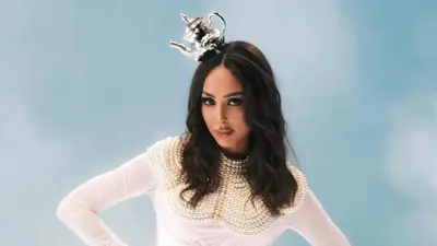 الفنانة المغربية بسمة بوسيل