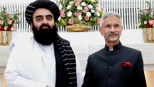 وزير الخارجية الأفغاني ووزير الخارجية الهندي