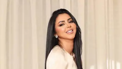 الفنانة التونسية إيناس النجار