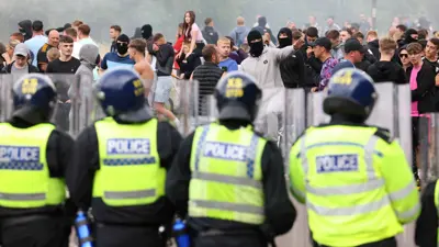 جانب من أعمال الشغب في لندن