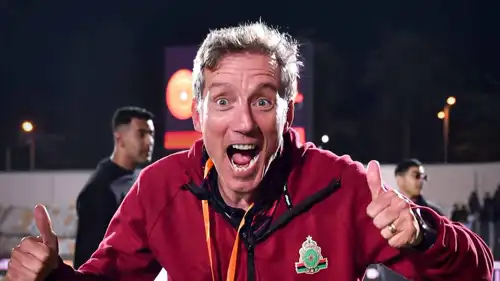 ألكسندر سانتوس مدرب الجيش الملكي المغربي