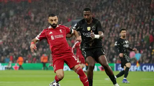 مباراة ليفربول وباريس سان جيرمان في دوري أبطال أوروبا