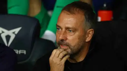 هانز فليك مدرب برشلونة الإسباني