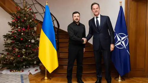 فولوديمير زيلينسكي و مارك روته 