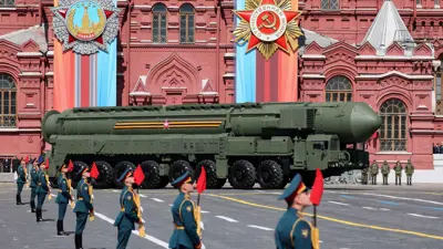 نظام صاروخي باليستي عابر للقارات من طراز يارس 