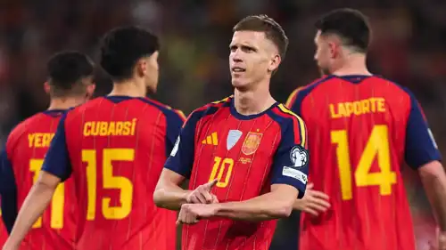 احتفال لاعبي منتخب إسبانيا