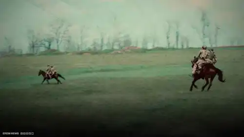 بعد الدراجات.. جنود روس يتدربون على الأحصنة لتقليل التكلفة واختصار الجهد