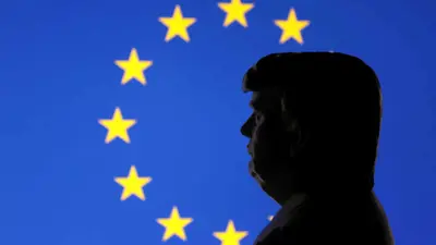 ترامب وعلم الاتحاد الأوروبي