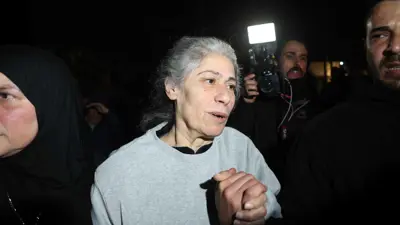 القيادية الفلسطينية خالدة جرار بعد إطلاق سراحها