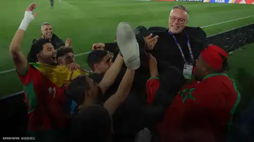 من هو مدرب المغرب محمد وهبي؟