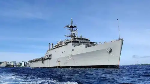 سفينة INS JalAshwa الهندية