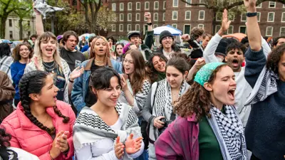 طلاب مؤيدون لفلسطين في جامعة براون