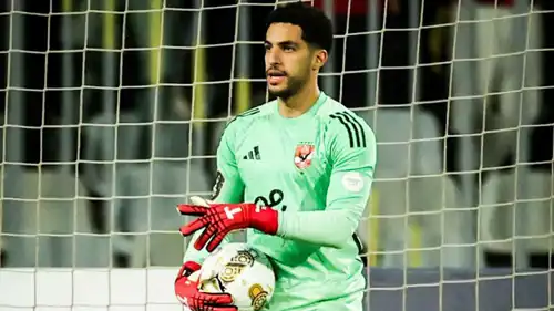 مصطفى شوبير خلال مباراة الأهلي ويانغ أفريكانز