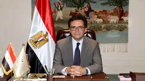  وزير الثقافة المصري أحمد فؤاد هنو 