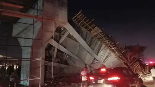 سقوط جسر العطيشي في كربلاء العراقية