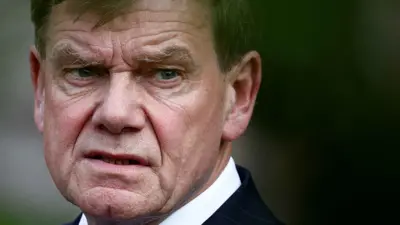  وزير الخارجية الألماني يوهان فاديفول 