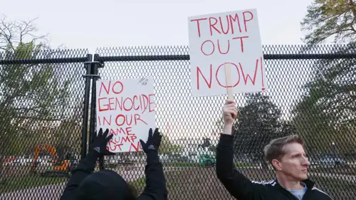 من احتجاجات الأمريكيين ضد ترامب