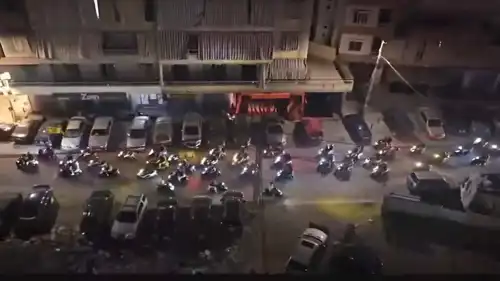 عناصر حزب الله في مسيرة ليليلة