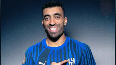 عبدالرزاق حمدالله بقميص الهلال