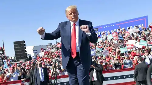 ترامب ورقصته الشهيرة